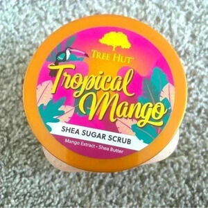 Tree hut tropical mango scrub